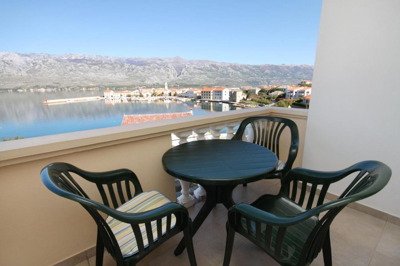 Apartments And Rooms By The Sea Vinjerac, Zadar - 3248 외부 사진