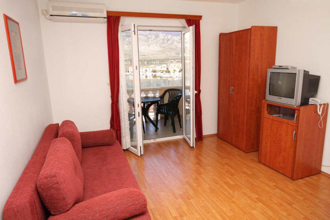 Apartments And Rooms By The Sea Vinjerac, Zadar - 3248 외부 사진