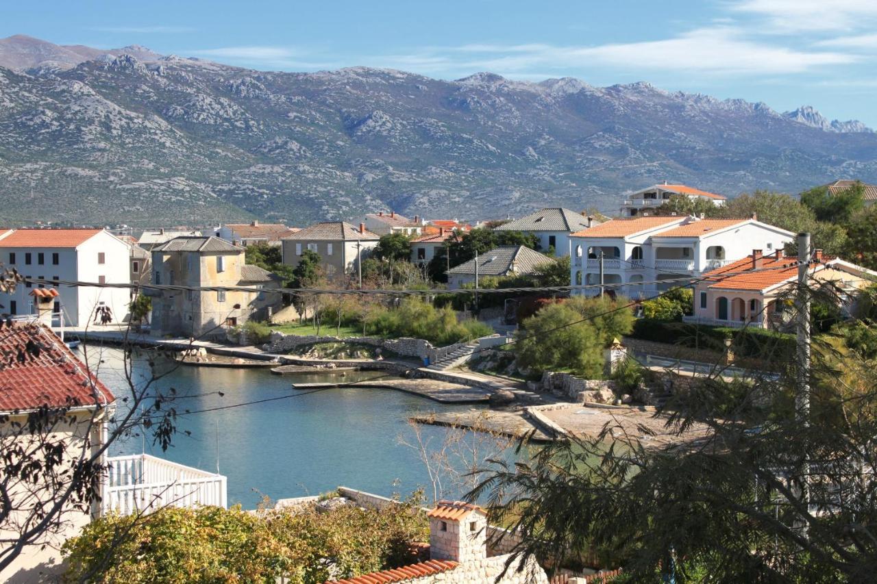 Apartments And Rooms By The Sea Vinjerac, Zadar - 3248 외부 사진