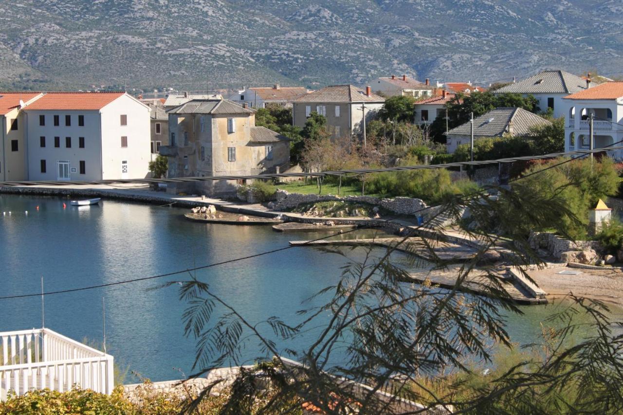 Apartments And Rooms By The Sea Vinjerac, Zadar - 3248 외부 사진