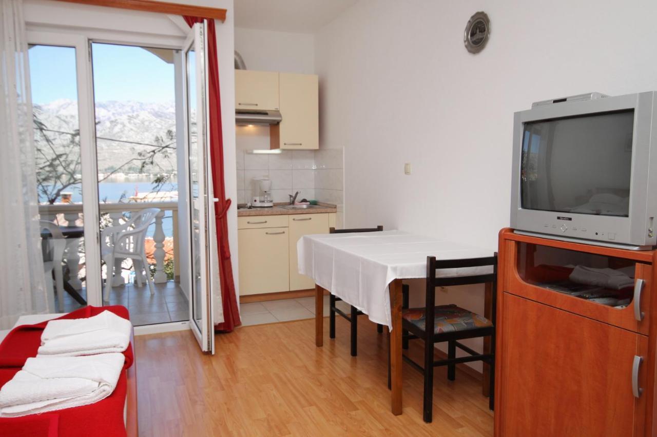 Apartments And Rooms By The Sea Vinjerac, Zadar - 3248 외부 사진